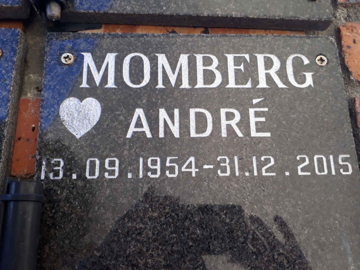 MOMBERG Andre 1954-2015