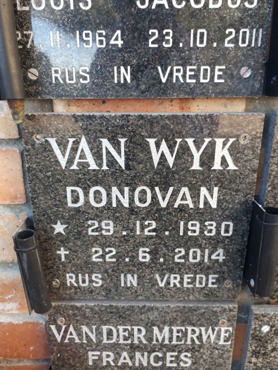 WYK Donovan, van 1930-2014