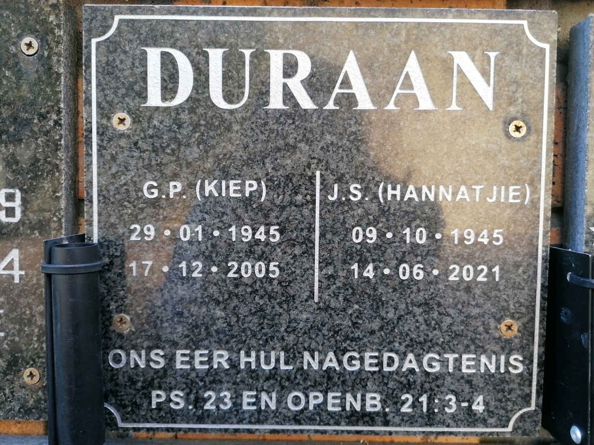 DURAAN G.P. 1945-2005 &amp; J.S. 1945-2021