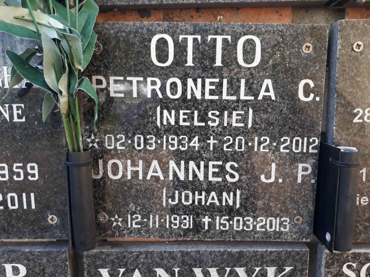 OTTO Johannes J.P. 1931-2013 &amp; Petronella C. 1934-2012