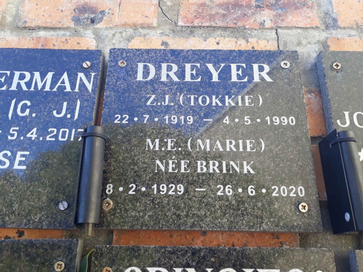 DREYER Z.J. 1919-1990 &amp; M.E. BRINK 1929-2020