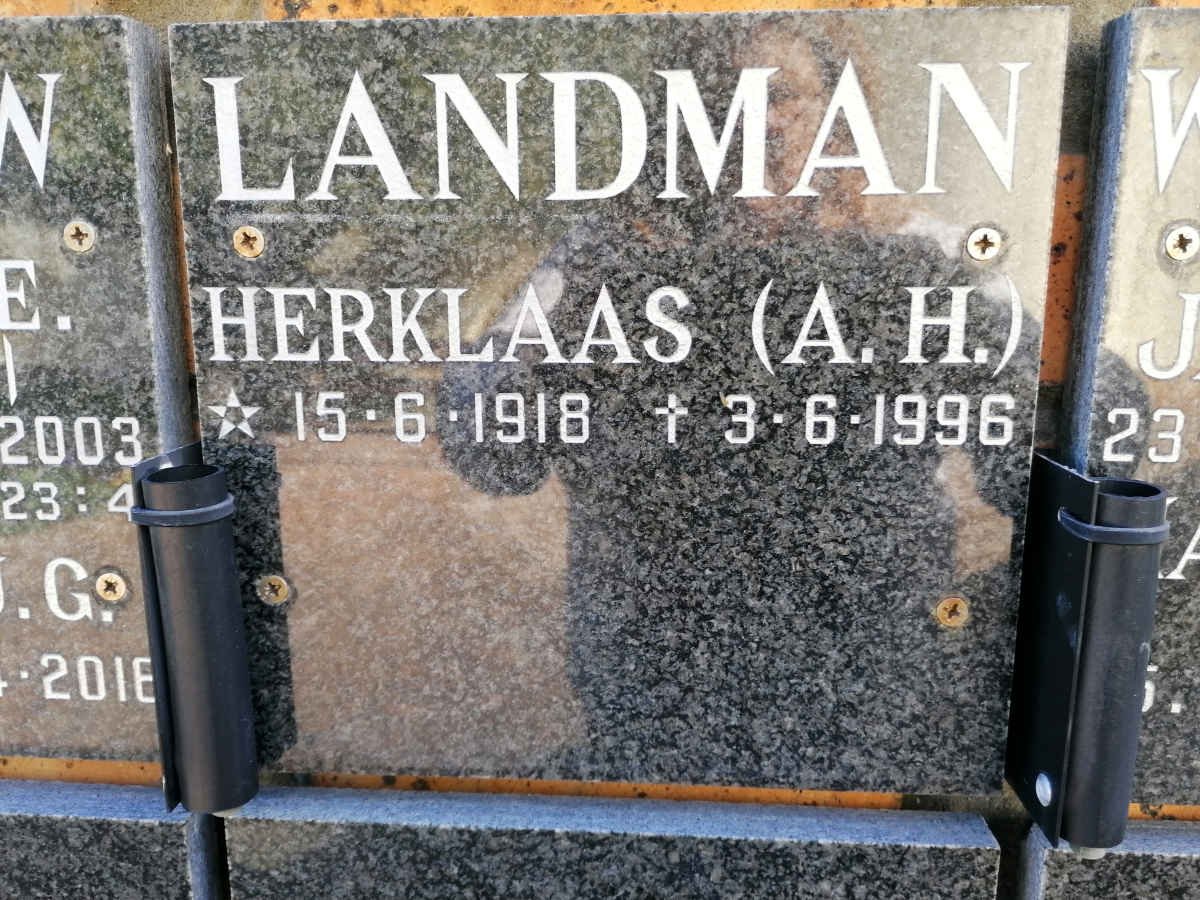 LANDMAN A.H. 1918-1996