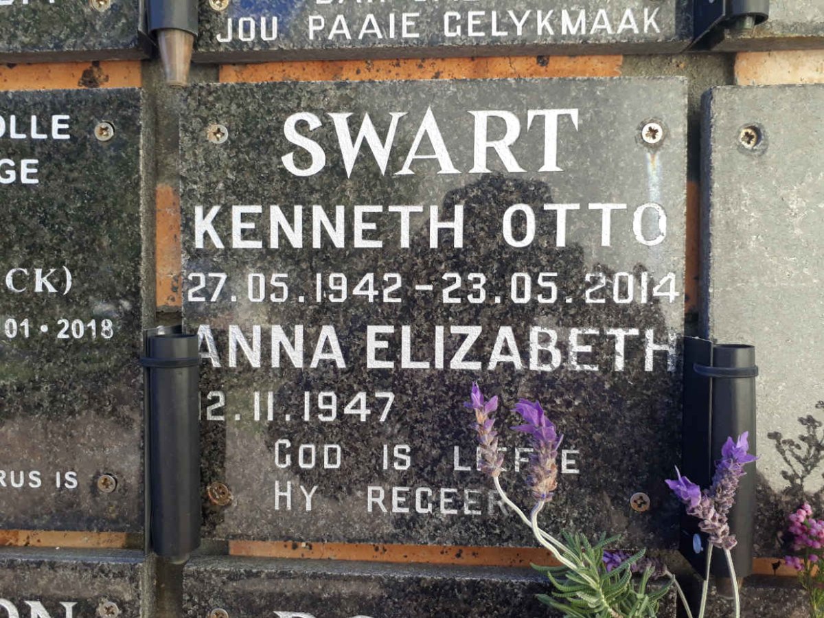 SWART Kenneth Otto 1942-2014 &amp; Anna Elizabeth 1947-