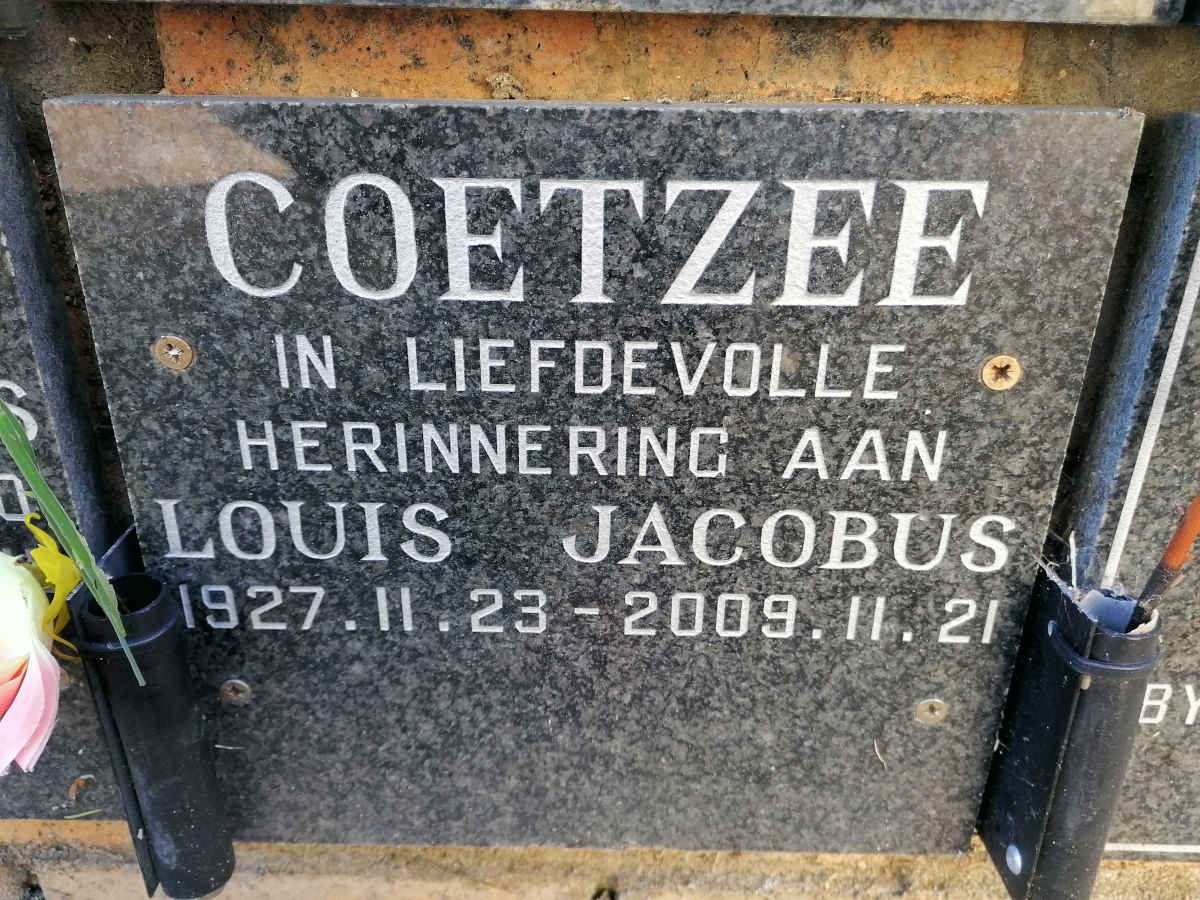 COETZEE Louis Jacobus 1927-2009