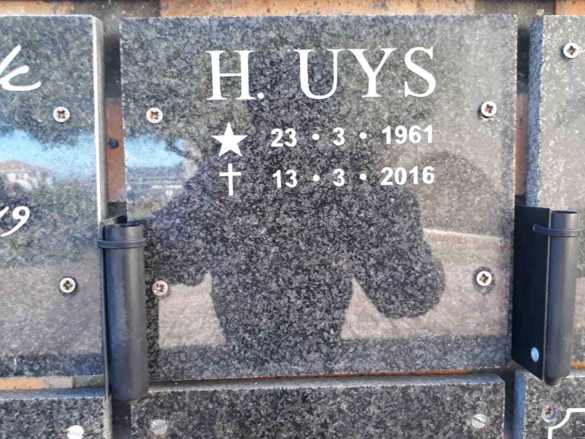 UYS H. 1961-2016