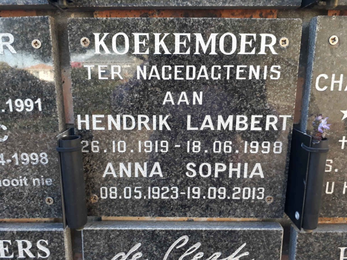 KOEKEMOER Hendrik Lambert 1919-1998 &amp; Anna Sophia 1923-2013