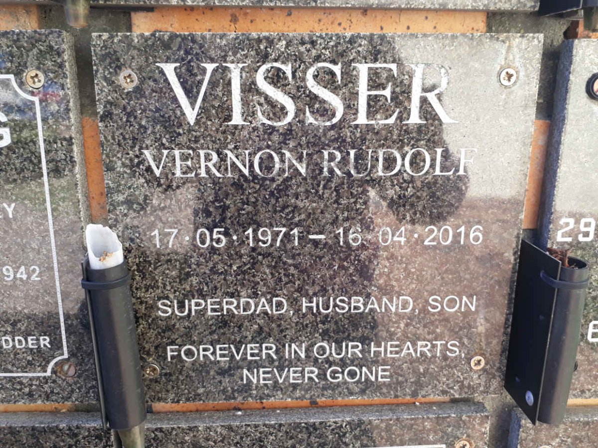 VISSER Vernon Rudolf 1971-2016