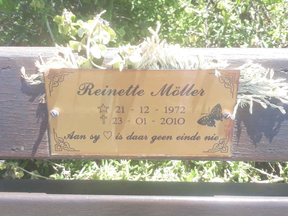 MOLLER Reinette 1972-2010