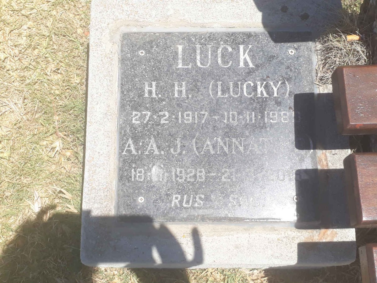 LUCK H.H. 1917-1989 &amp; A.A.J. 1928-2013
