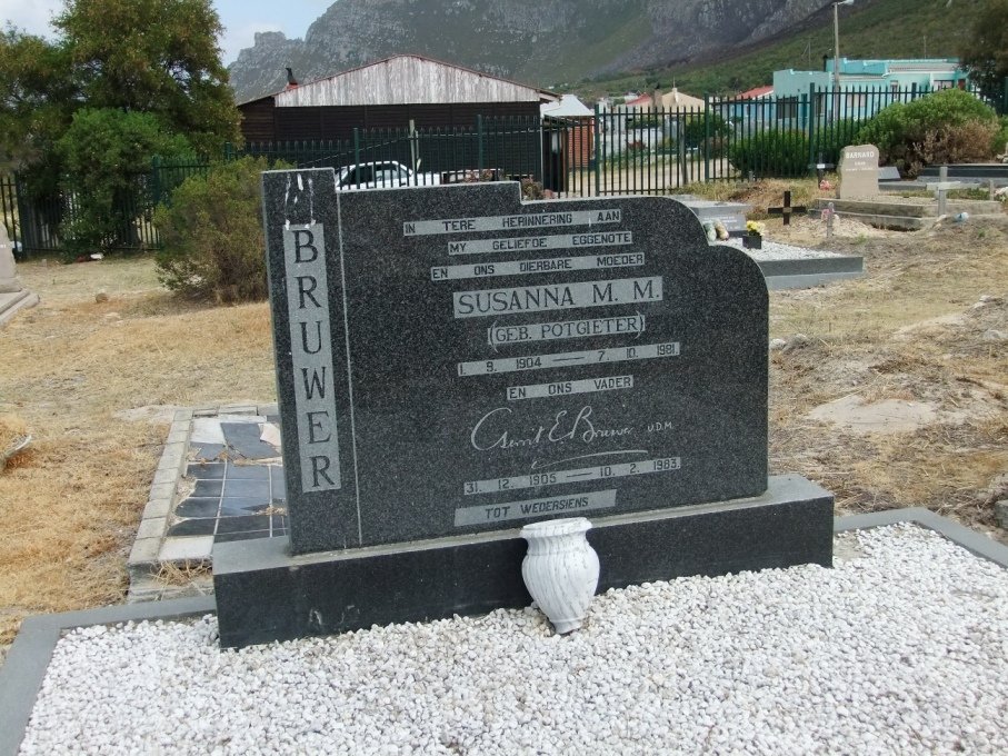 BRUWER Gerrit E. 1905-1983 &amp; Susanna M.M. POTGIETER 1904-1981