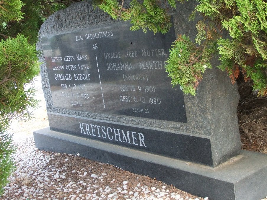 KRETSCHMER Gerhard Rudolf 1901-1975 &amp; Johanna Martha KNAACK 1907-1990