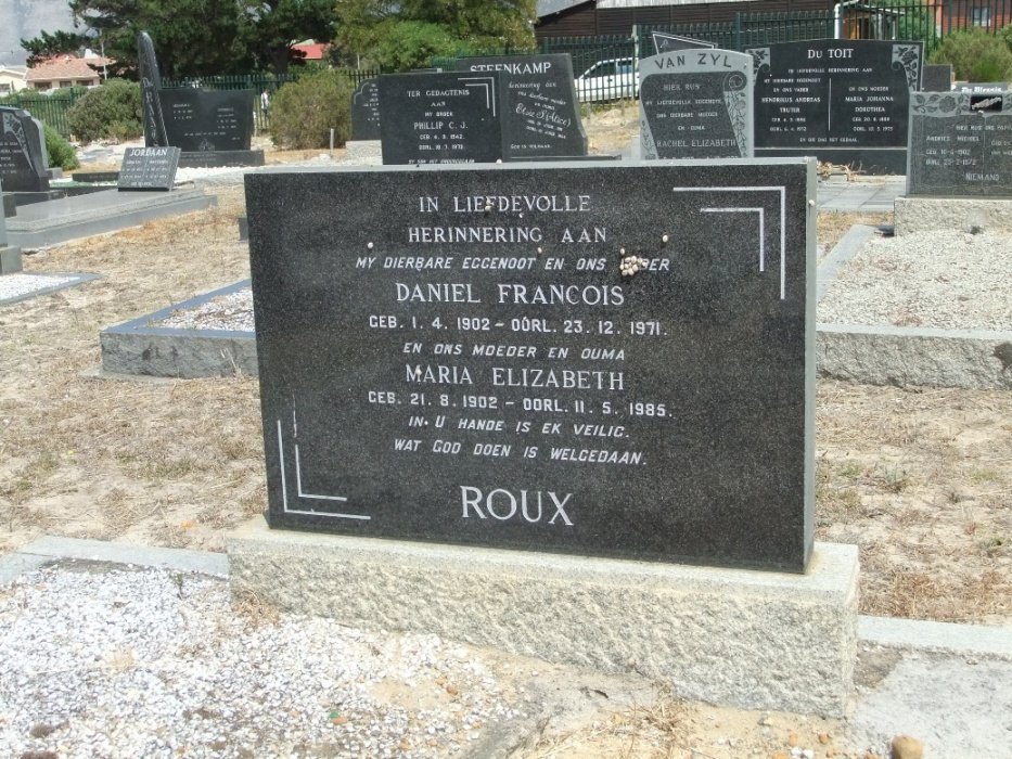 ROUX Daniel Francois 1902-1971 &amp; Maria Elizabeth 1902-1985