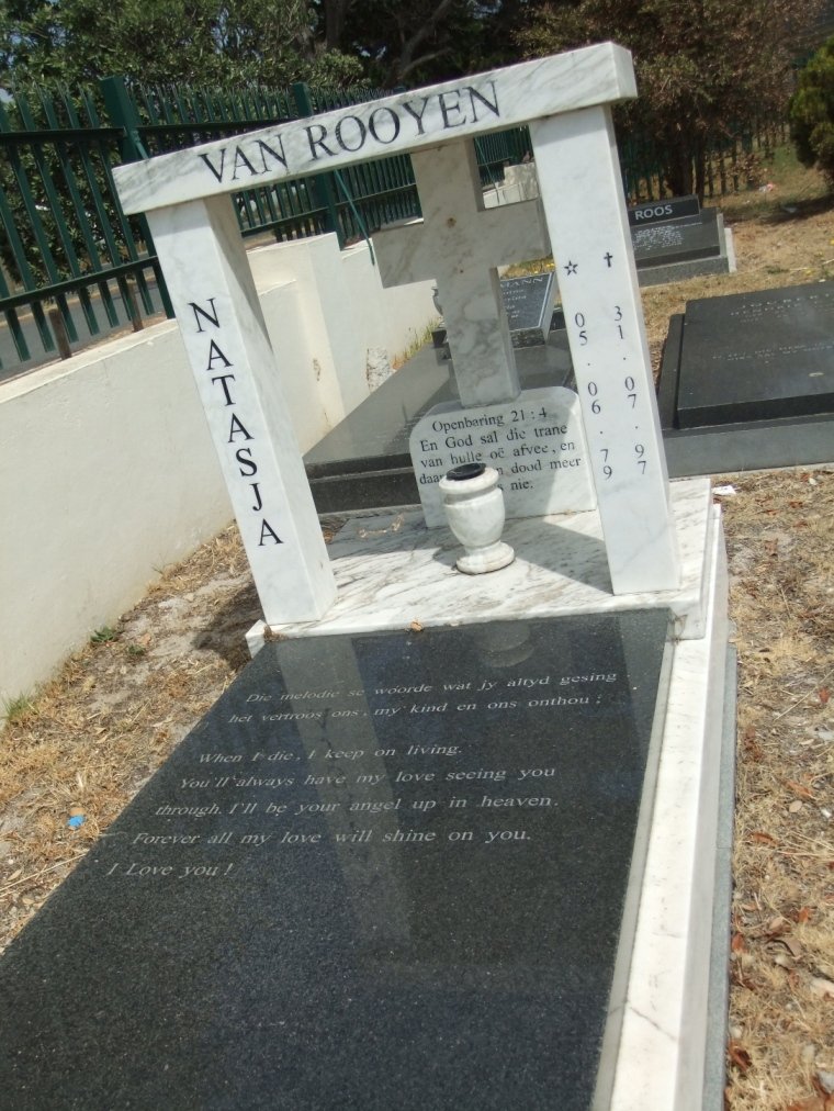 ROOYEN Natasja, van 1979-1997