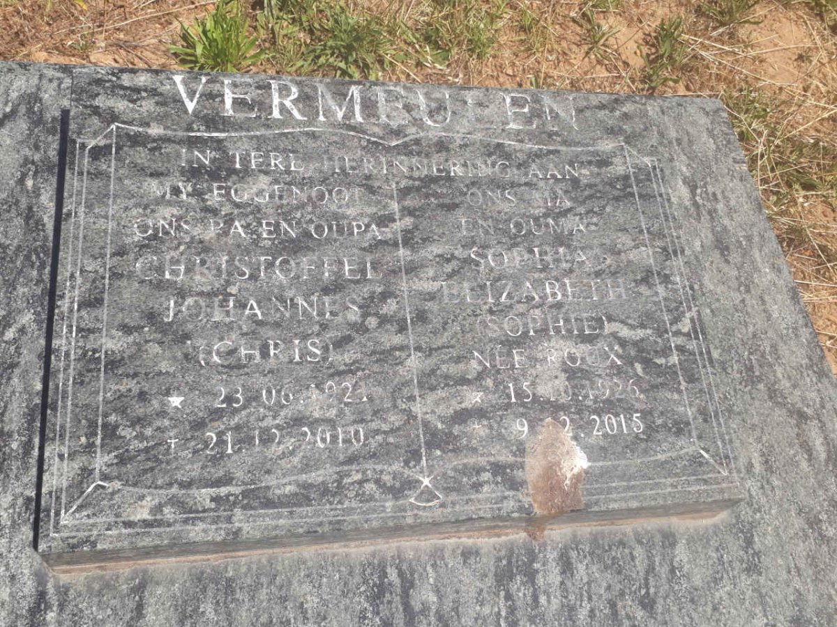 VERMEULEN Christoffel Johannes 1921-2010 &amp; Sophia Elizabeth ROUX 1926-2015