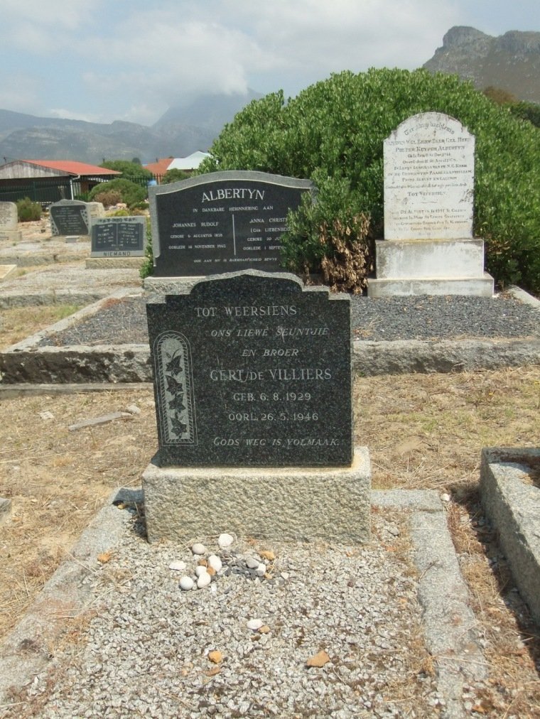 VILLIERS Gert, de 1929-1946