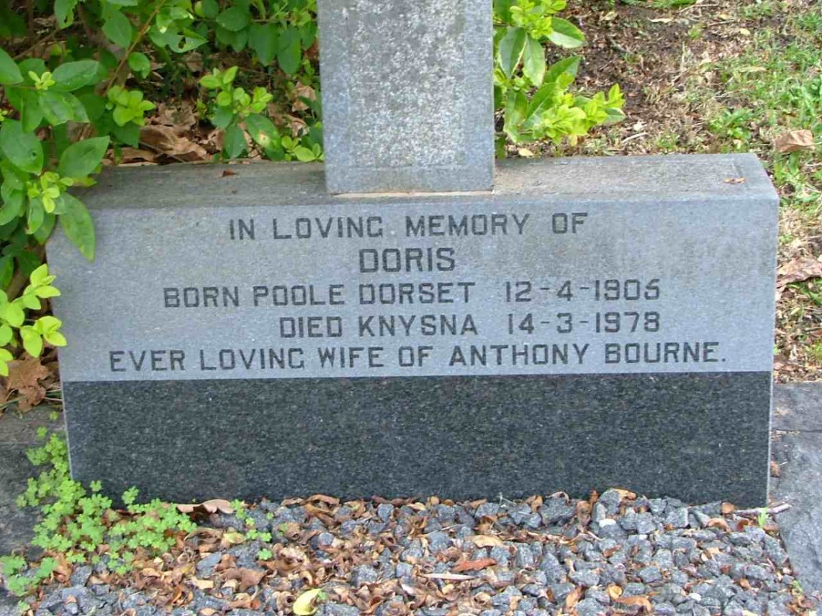BOURNE Doris nee POOLE 1905-1978