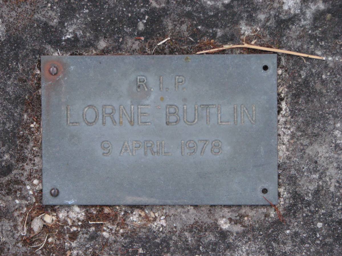 BUTLIN Lorne -1978