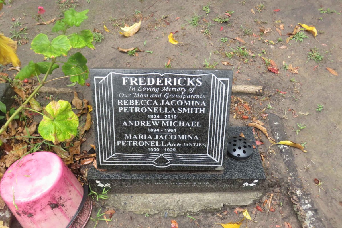 FREDERICKS Andrew Michael 1894-1964 &amp; Maria Jacomina Petronella JANTJES 1900-1929
