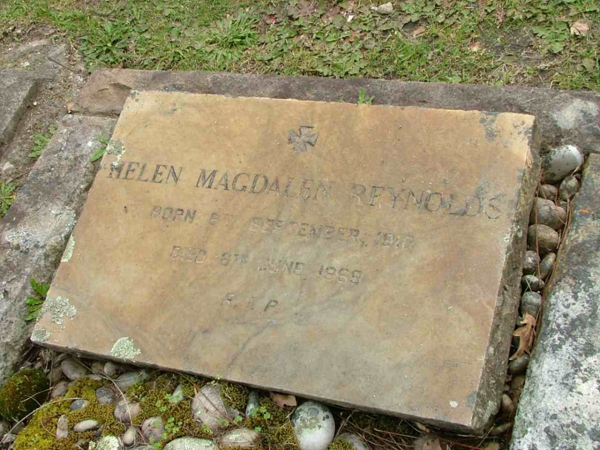 REYNOLDS Helen Magdelen 1910-1969