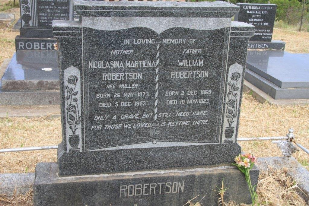 ROBERTSON William 1869-1923 &amp; Nicolasina Martiena MULLER 1873-1953