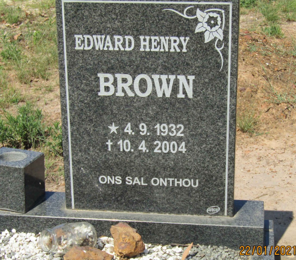 BROWN Edward Henry 1932-2004