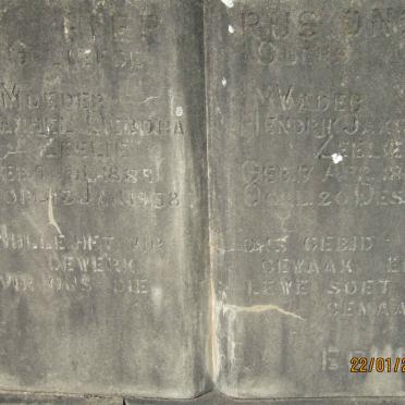 ZEELIE Hendrik Jakobus 1891-1957 &amp; Rachel Debora 1889-1958