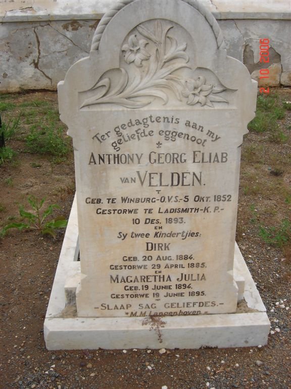 VELDEN Anthony Georg Eliab, van 1852-1893 :: VAN VELDEN Dirk -1884-1885 :: VAN VELDEN Magaretha Julia 1894-1895