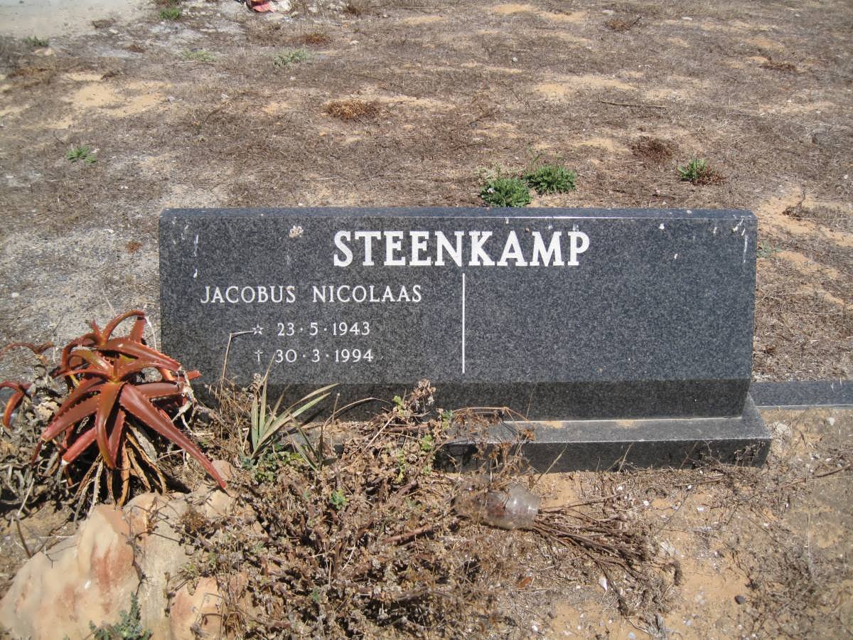 STEENKAMP Jacobus Nicolaas 1943-1994