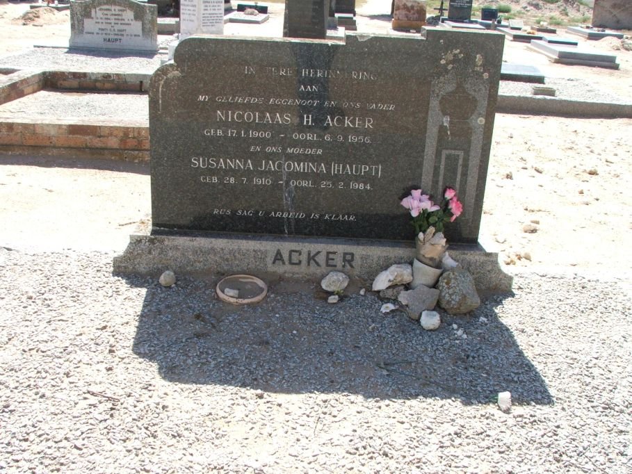 ACKER Nicolaas H. 1900-1956 &amp; Susanna Jacomina HAUPT 1910-1984