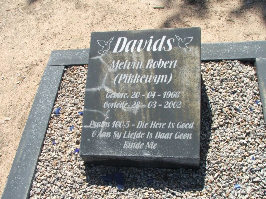 DAVIDS Melvin Robert 1968-2002