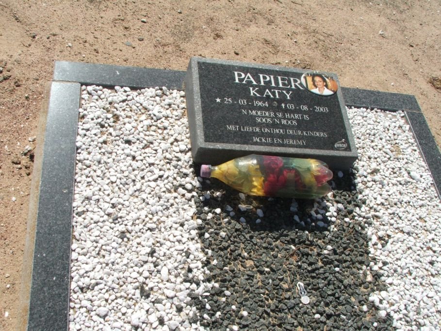 PAPIER Katy 1964-2003