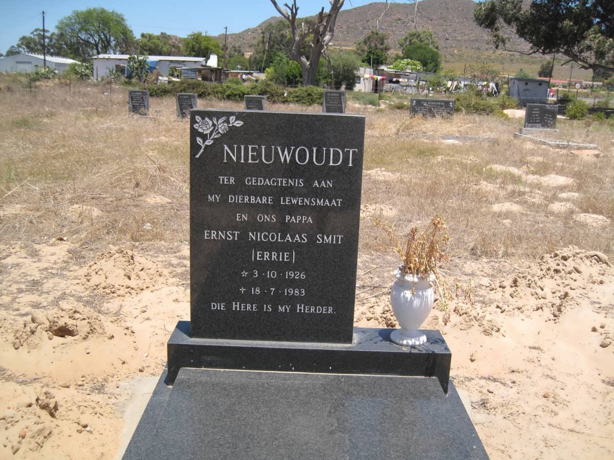 NIEUWOUDT Ernst Nicolaas Smit 1926-1983