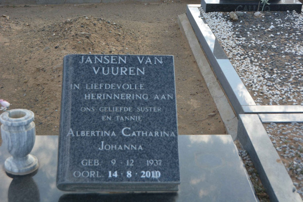 VUUREN Albertina Catharina Johanna, Jansen van 1937-2010