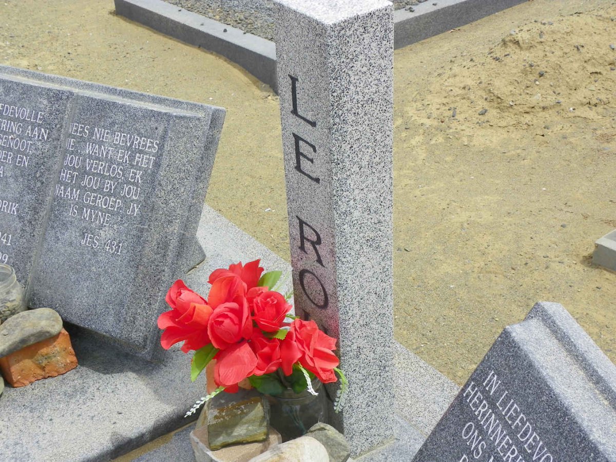 ROUX Jan Hendrik, le 1941-1999 &amp; Maria Magdalena BOTHMA 1945- :: LE ROUX Alexander Floris 1962-2016