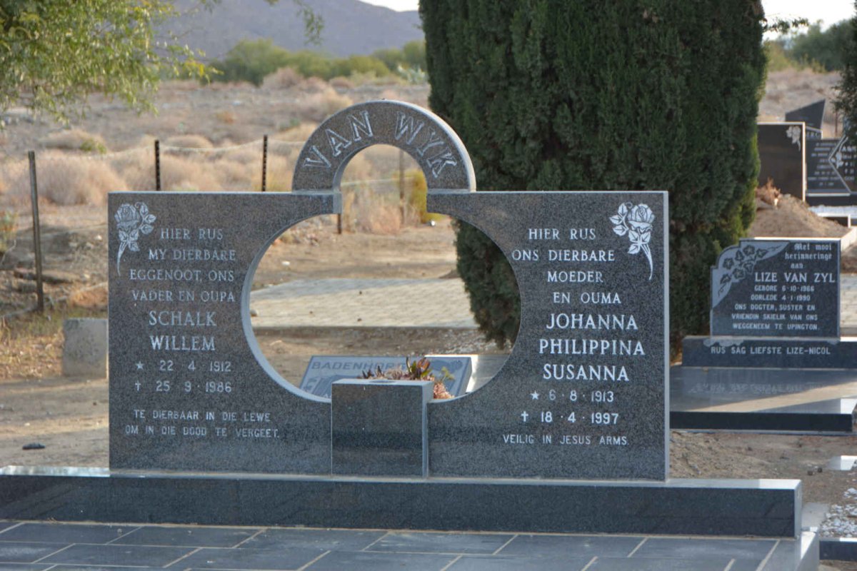 WYK Schalk Willem, van 1912-1986 &amp; Johanna Philippina Susanna 1913-1997