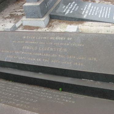 LEVENSTEIN Arnold 1879-1930 & Doris
