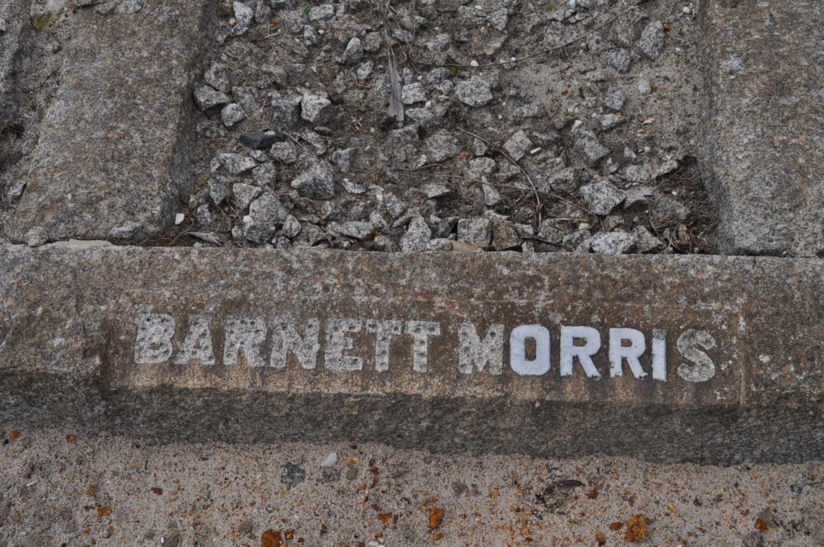 MORRIS Barnett