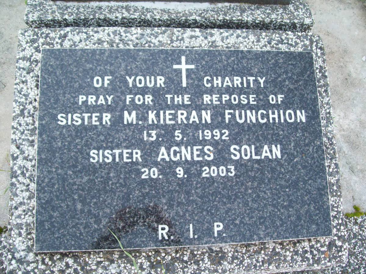 FUCHION M. Kieran -1992 :: SOLAN Agnes -2003