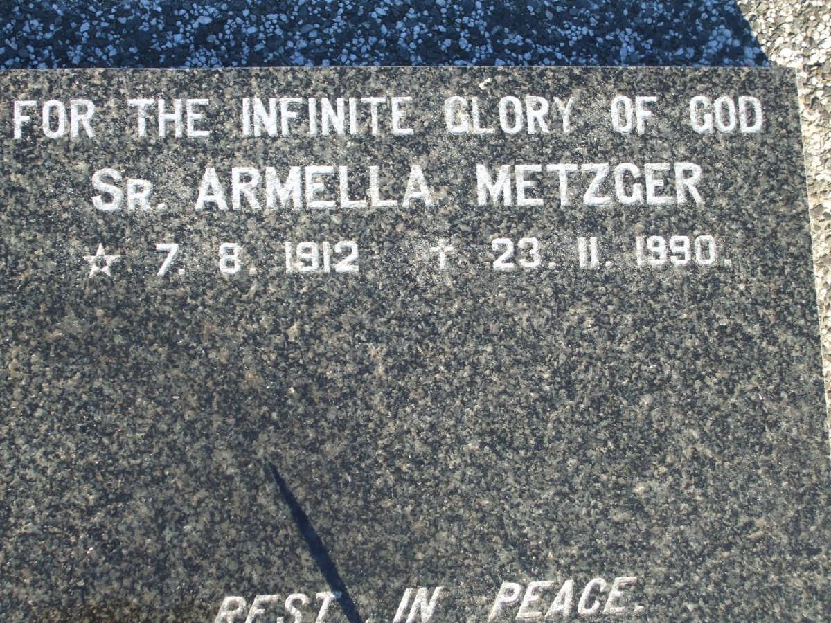 METZGER ARMELLA 1912-1990
