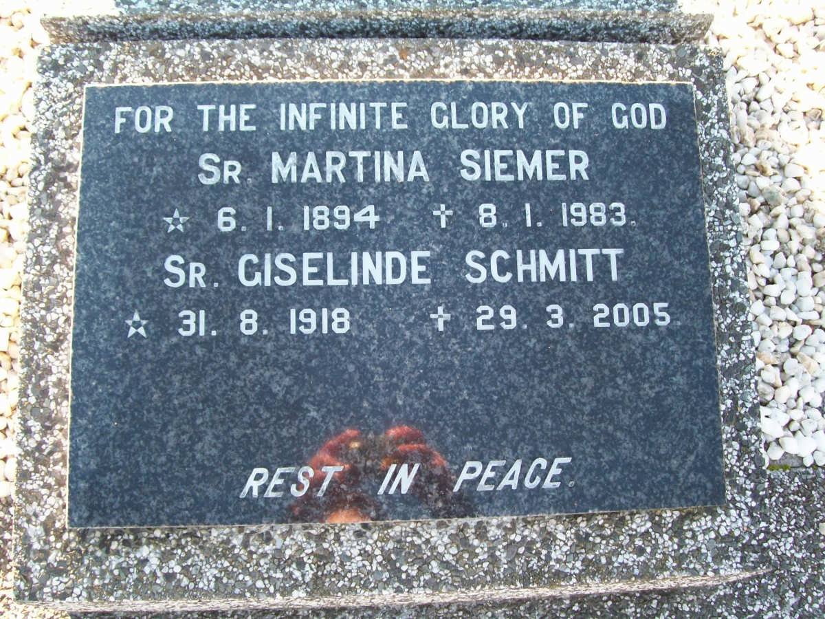 SIEMER Martina 1894-1983 :: SCHMITT Giselinde 1918-2005