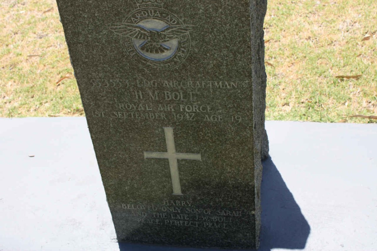 BOLT H.M. -1942