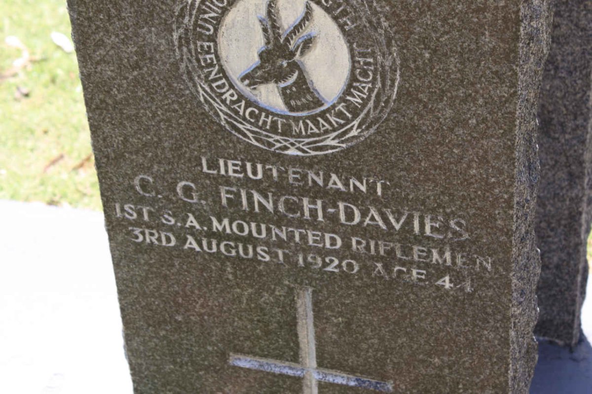 DAVIES G.G., Finch -1920