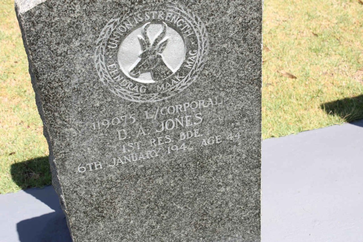 JONES D.A. -1942