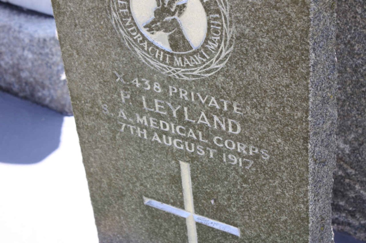 LEYLAND P. -1917