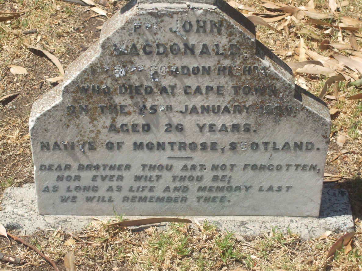 MacDONALD John -1900