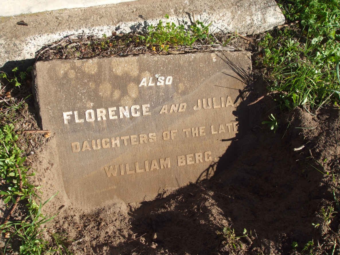 BERG Florence  :: BERG Julia 