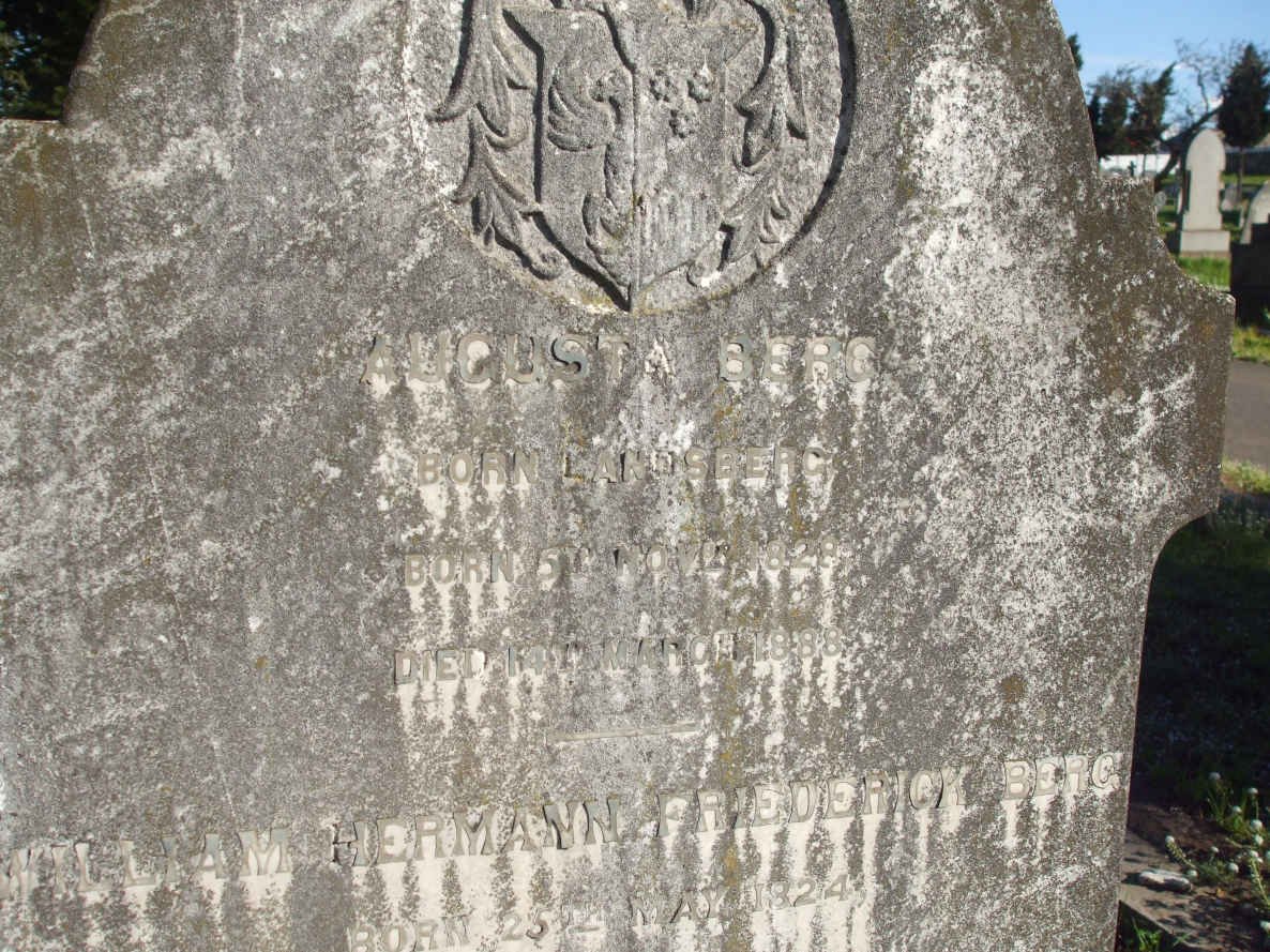 BERG Augusta nee LANDSBERG 1828-1888