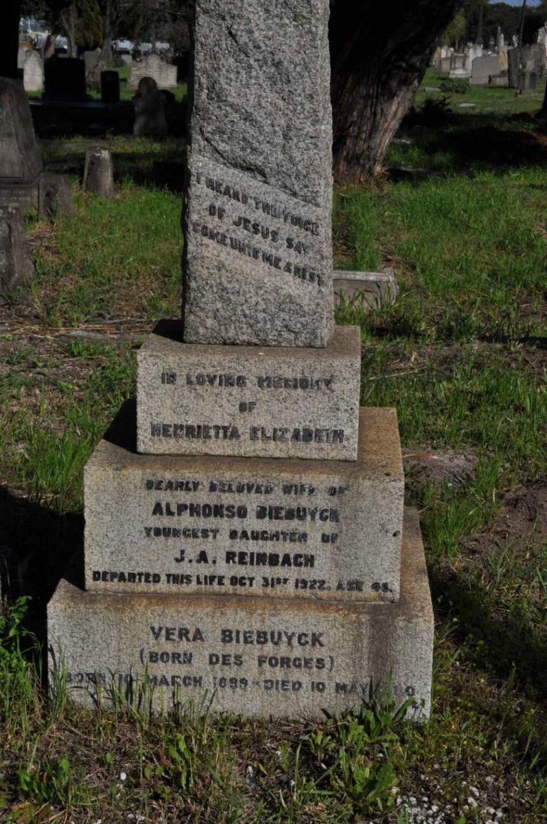 BIEBUYCK Henrietta Elizabeth nee REINBACH -1922 :: BIEBUYCK Vera nee DES FORGES 1899-1980