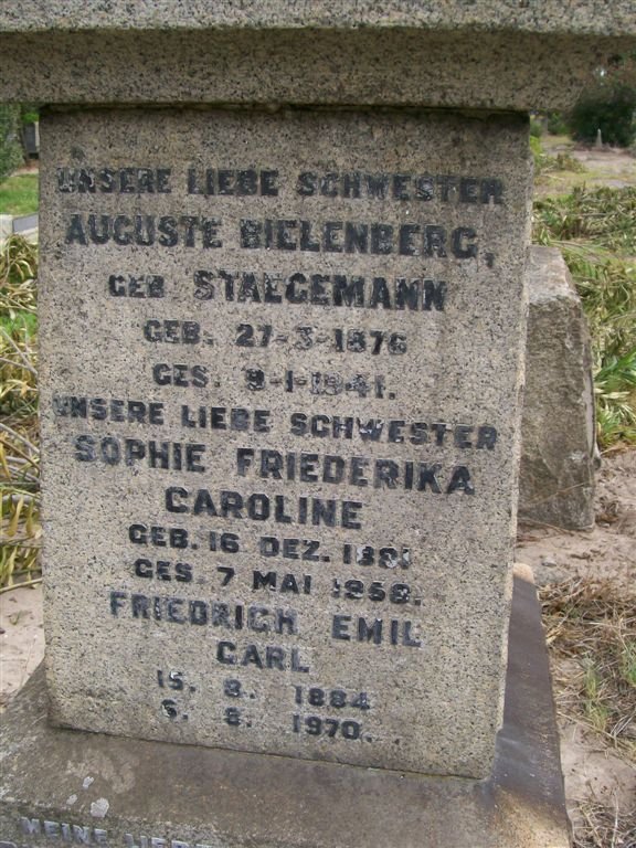 BIELENBERG Auguste nee STAEGEMANN 1876-1941 :: STAEGEMANN Sophie Friederika Caroline 1881-1958