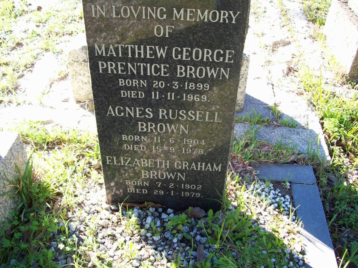 BROWN Matthew George Prentice 1899-1969 :: BROWN Agnes Russell 1904-1978 :: BROWN Elizabeth Graham 1902-1979